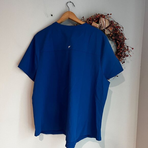 Fabletics Womens Plus Scrubs Top 1-Pocket V-Neck Size 2X Royal Blue NWOT - Picture 2 of 7